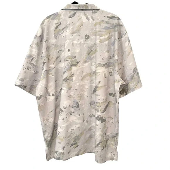 Lululemon Airing Easy Camp Collar Shirt Short Sleeve Lightweight Men Size XL - Picture 3 of 9